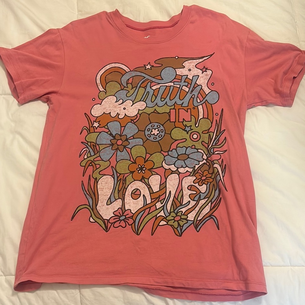 Hollister Pink Short Sleeve Graphic Tee